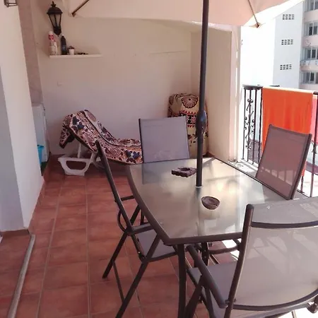 Calle Miguel Marquez Apartment *